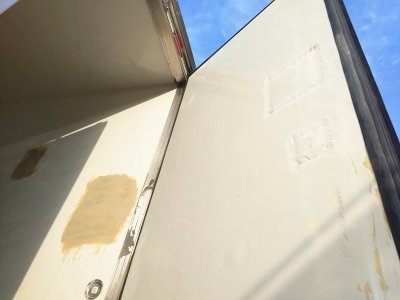 冷藏車的價格有區(qū)別，原來是在材料上動了手腳